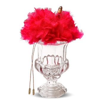 Aluguel de Bailarina com Pluma Pink Sentada