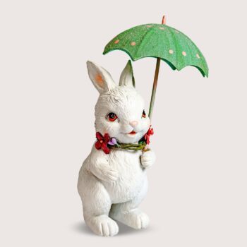 Aluguel de Coelha Carla com Guarda Chuva