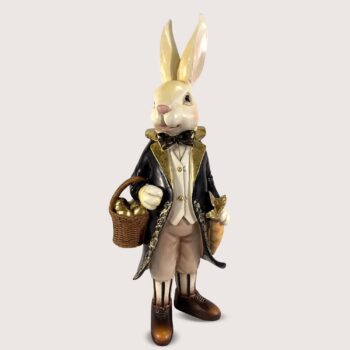 Aluguel de Coelho Elegante com Cesta de Ovos Dourados e Cenoura na Mão