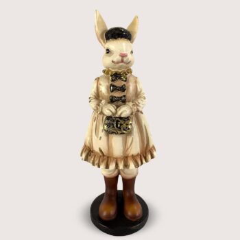 Aluguel de Coelha Elegante com Vestido e Botas M