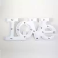 Aluguel de Letras Decorativas em Led Branco Love