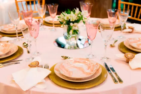 Aluguel de Kit de Mesa Posta para o Dia das Mães